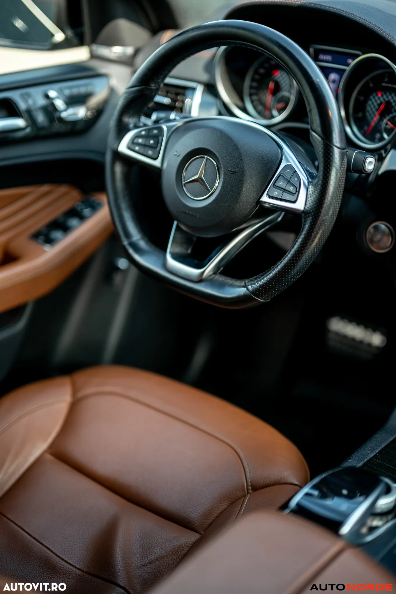 Mercedes-Benz GLE 43 AMG 4MATIC - 15