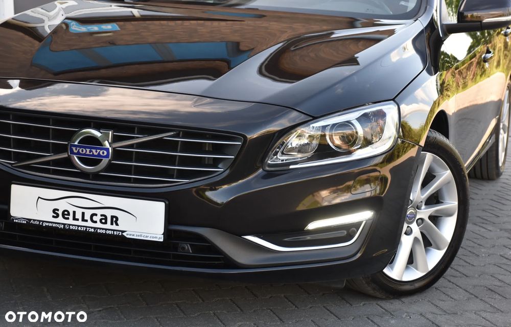 Volvo S60 D3 Summum - 32