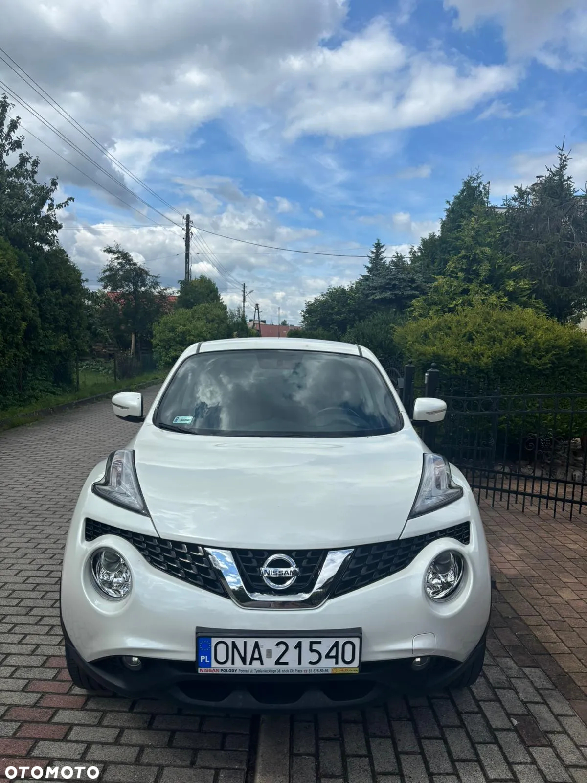 Nissan Juke 1.2 DIG-T N-Connecta EU6 - 3