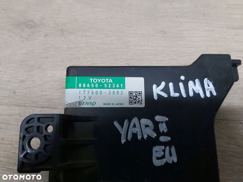 Toyota Yaris II moduł sterownik klimatyzacji 88650-52361 - 12