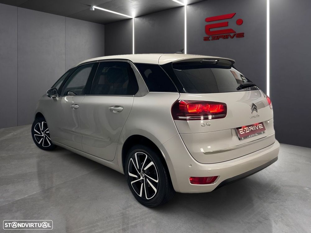 Citroën C4 Picasso - 6