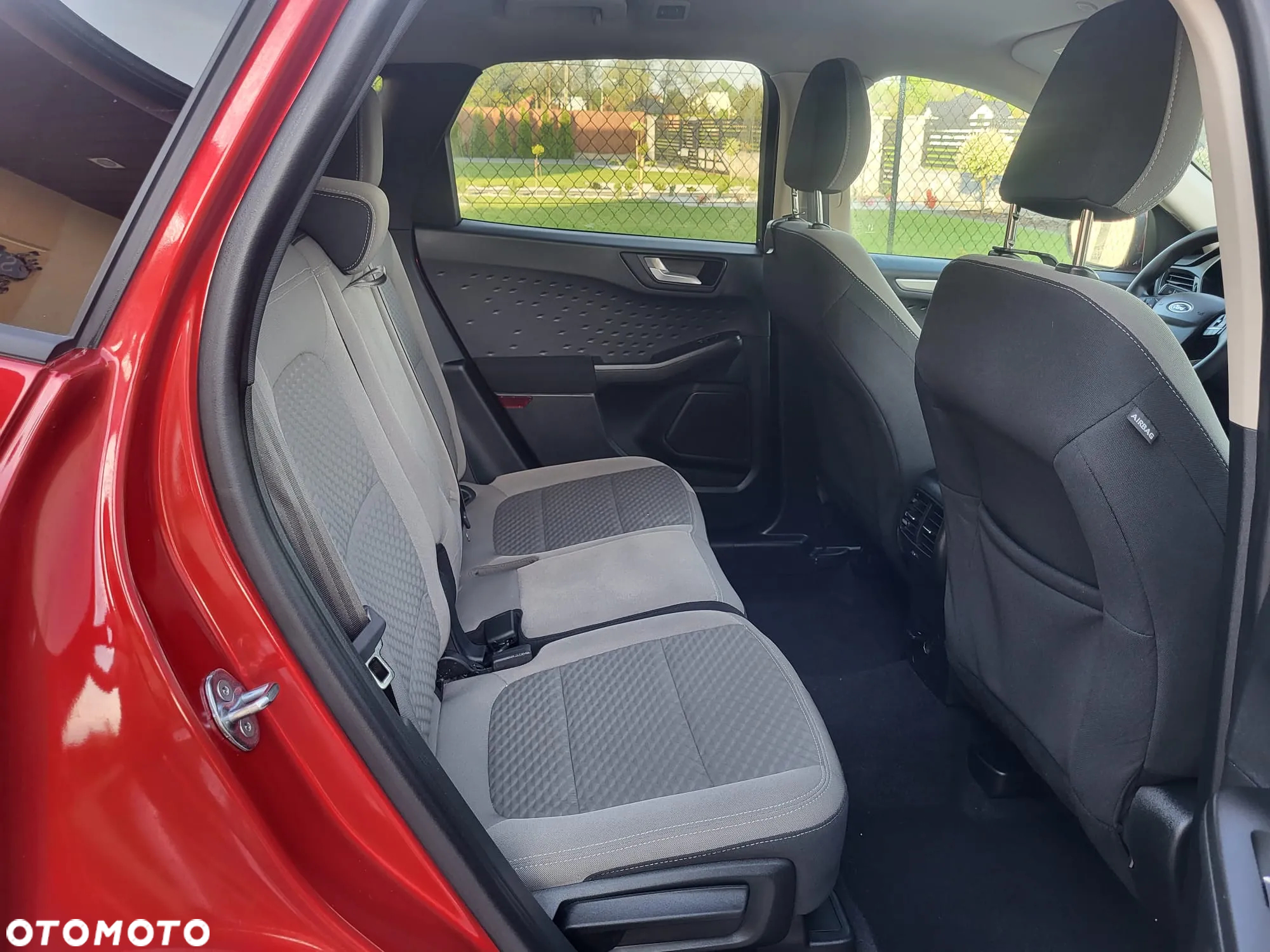Ford Kuga - 22
