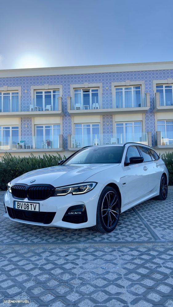BMW 320 e Touring Aut. M Sport - 3