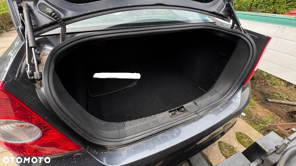 Ford Focus 1.8 Ghia - 11