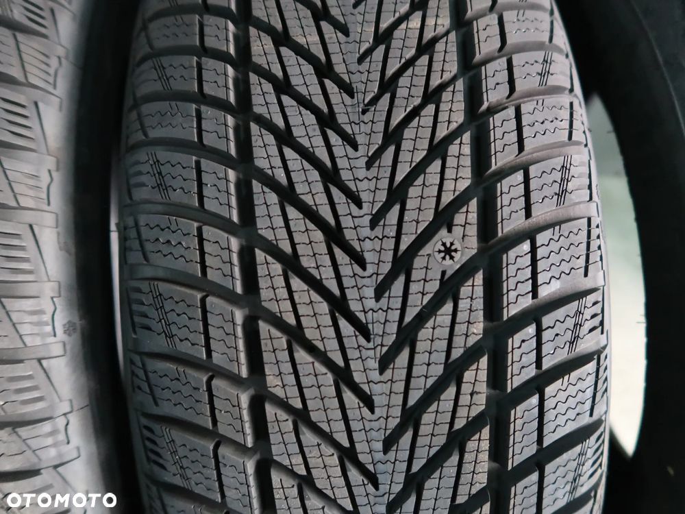 Nowe Opony Goodyear 215/55r17  FV - 4