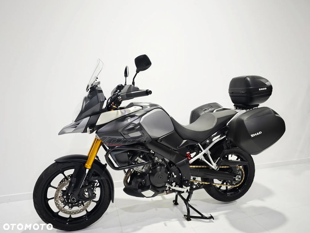 Suzuki V-STROM - 3
