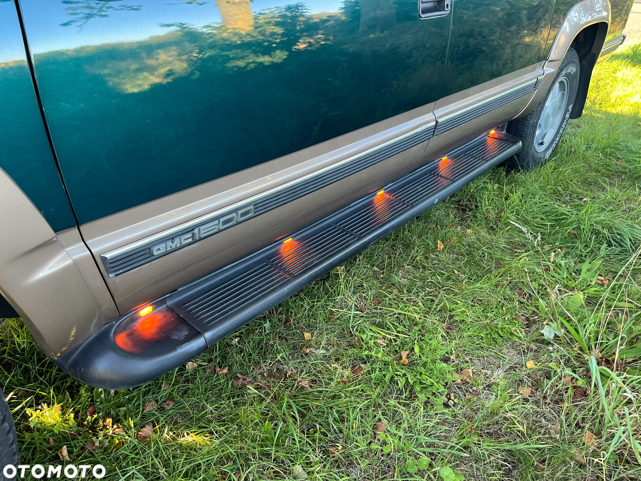 Chevrolet Suburban - 11