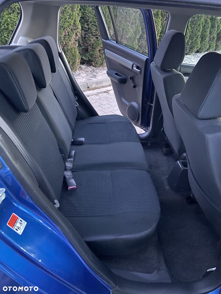 Suzuki Swift - 17