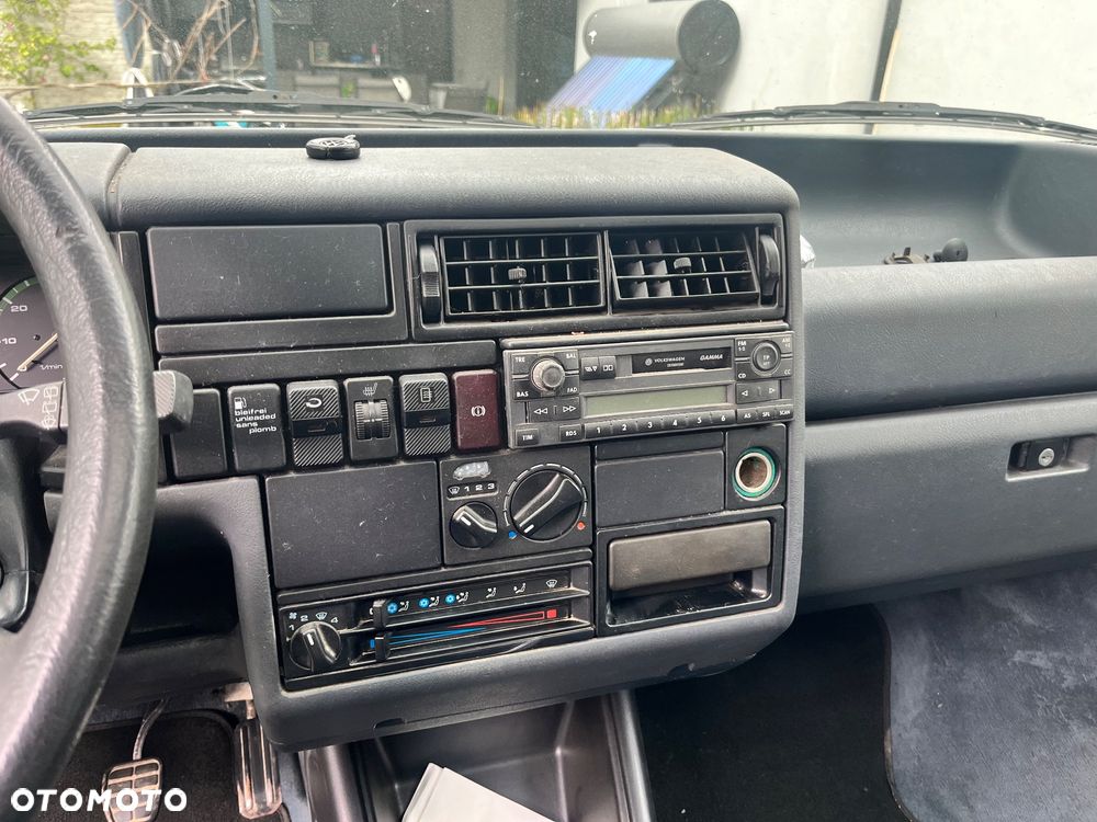 Volkswagen Multivan - 5
