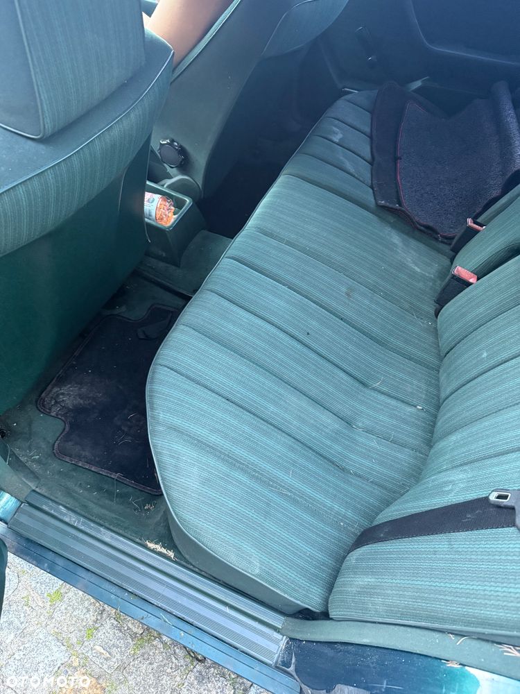 Mercedes-Benz W124 (1984-1993) - 14