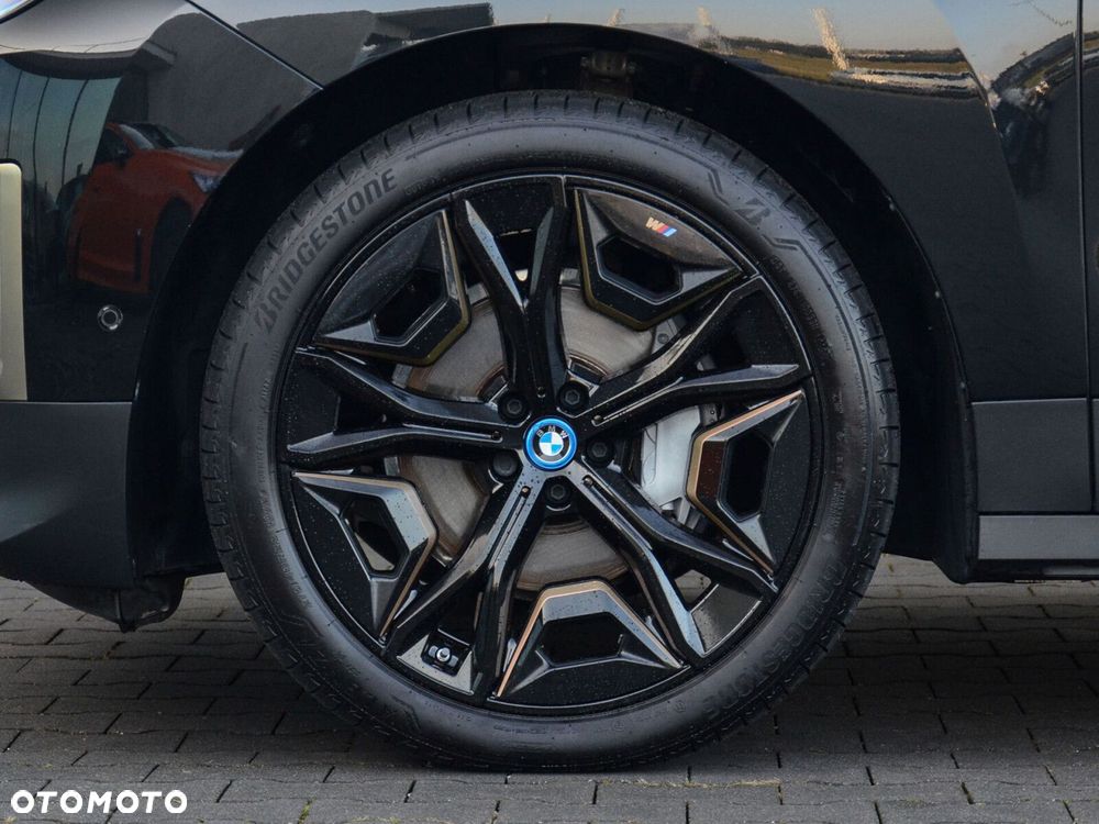 BMW iX xDrive50 111.5kWh Signature - 9