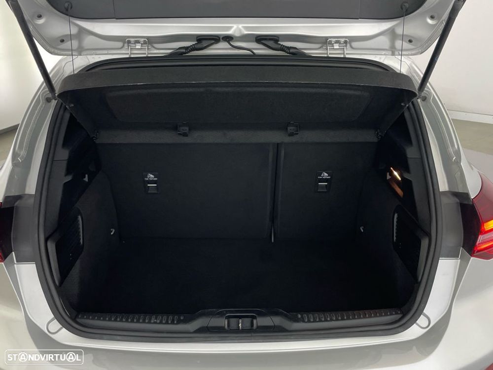 Ford Focus 1.0 EcoBoost ST-Line Aut. — fotografia 13