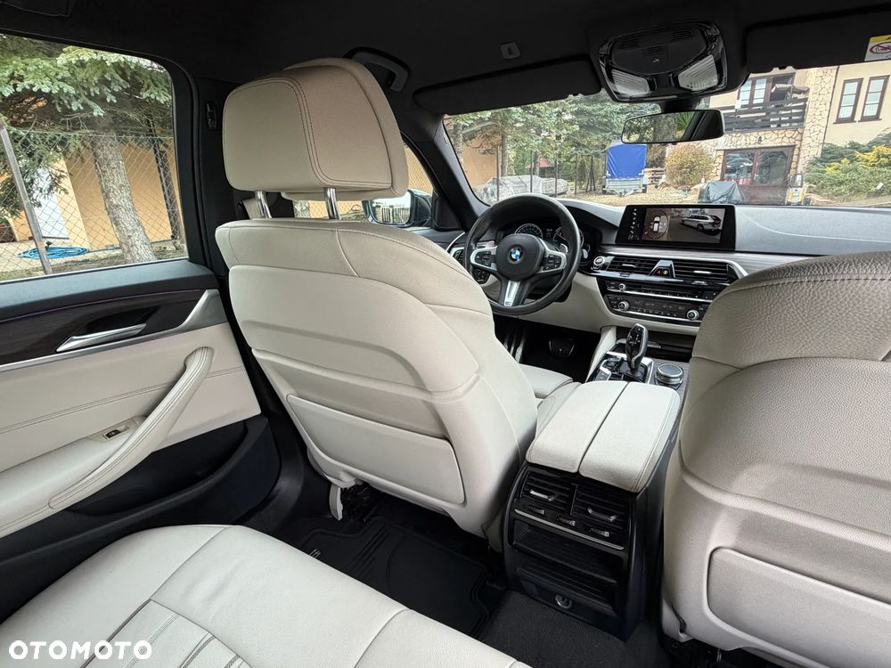 BMW Seria 5 525d M Sport sport - 16