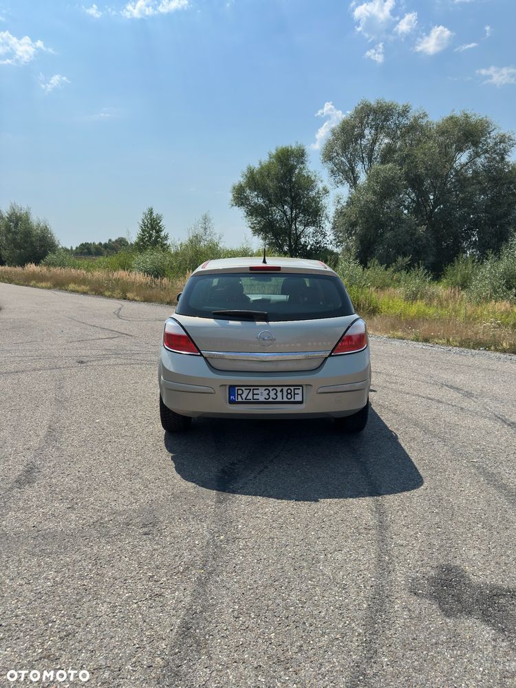 Opel Astra 1.6 - 3