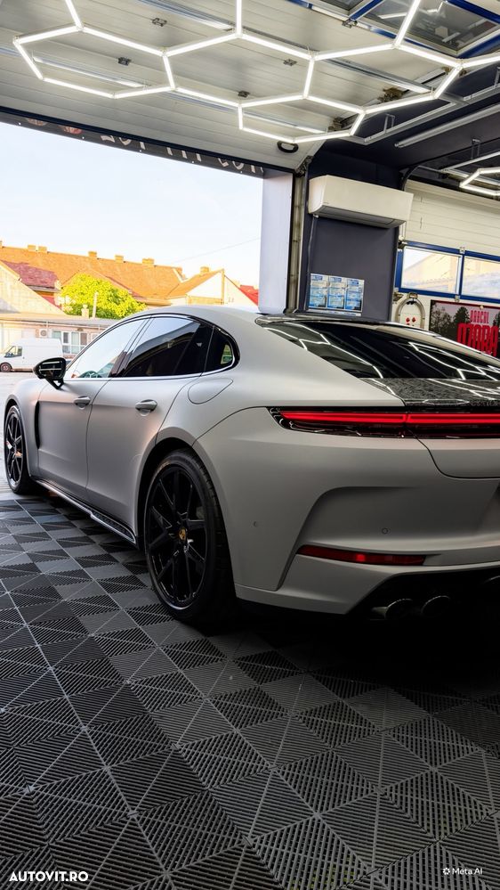 PORSCHE Panamera 2024 — imagine 2