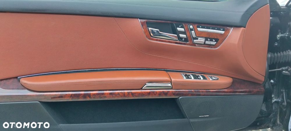Mercedes-Benz CL 500 4-Matic - 9