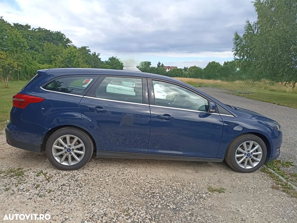 Ford Focus - 5