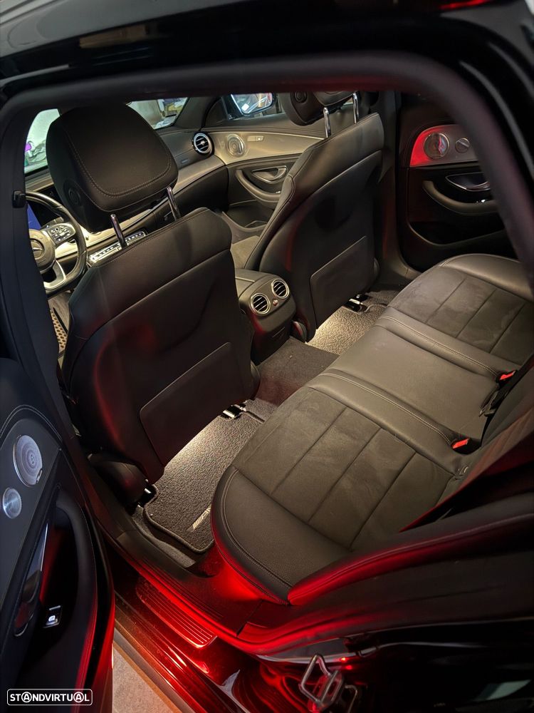 Mercedes-Benz E 300 de T 9G-TRONIC AMG Line - 10