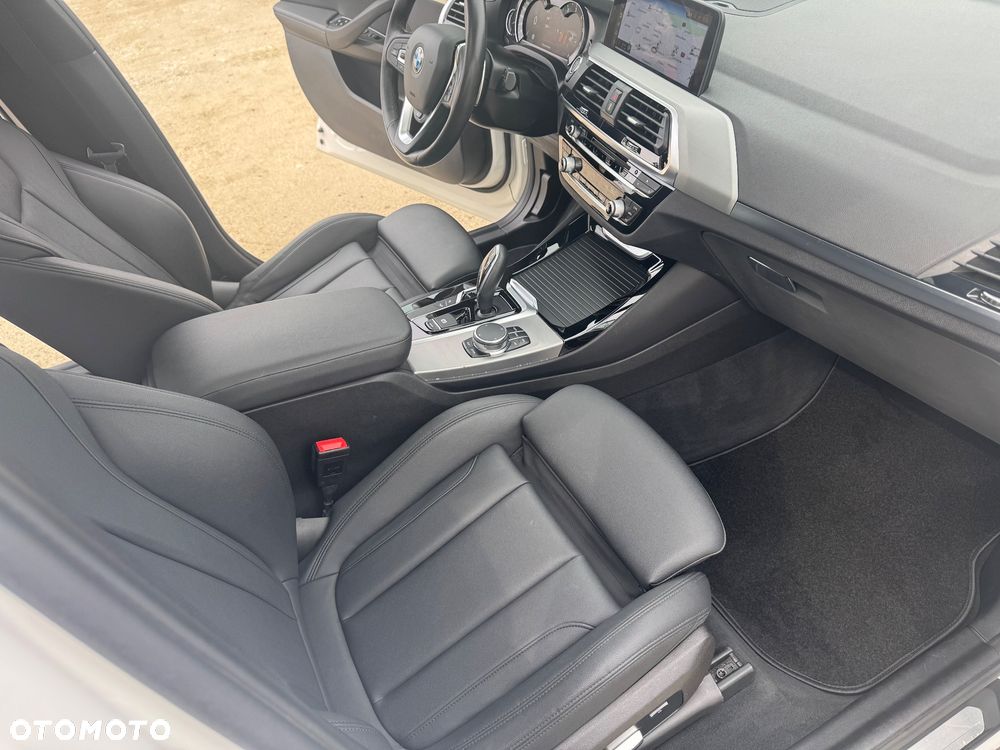 BMW X3 xDrive30i xLine - 10