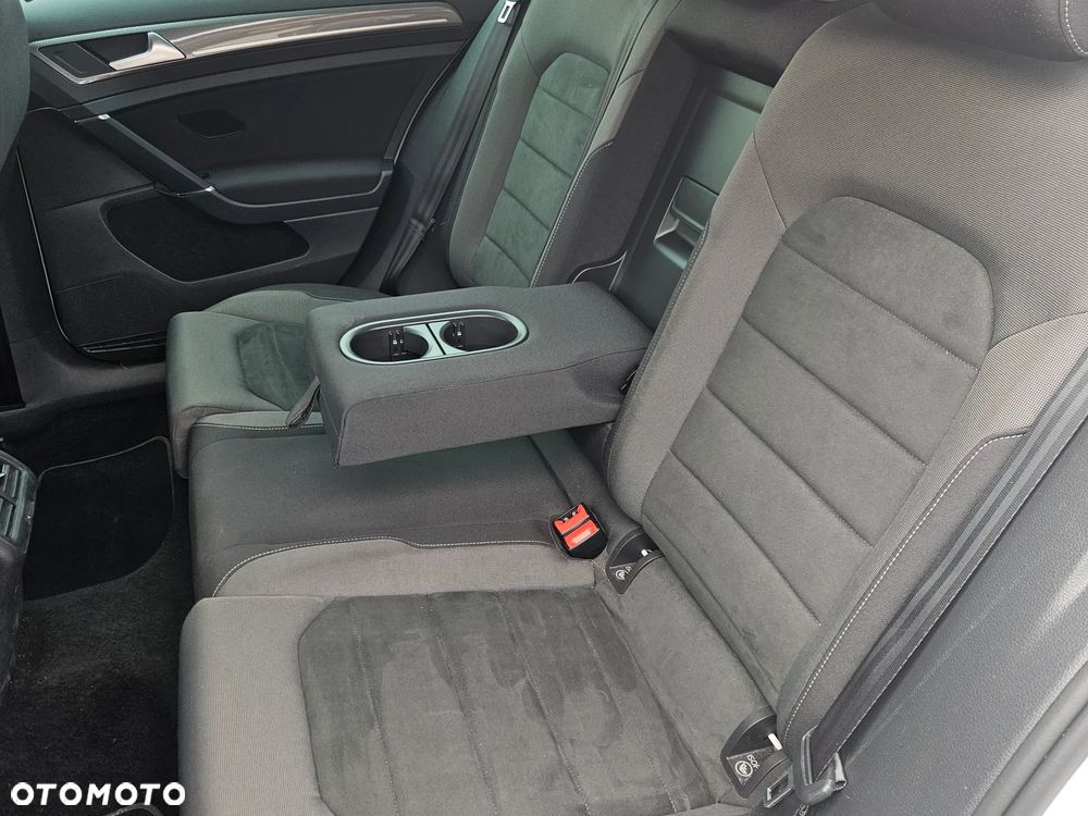 Volkswagen Golf GTD 2.0 TDI SCR DSG - 16