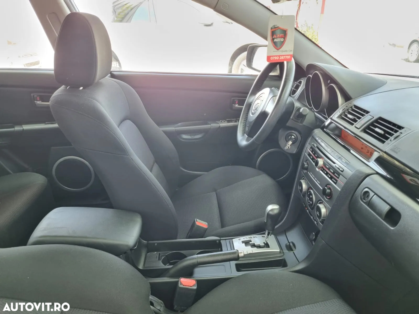 Mazda 3 - 9