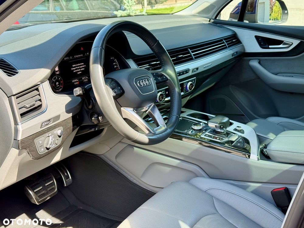 Audi Q7 - 23