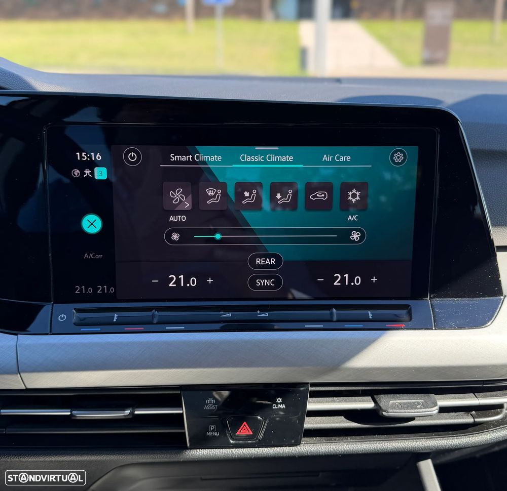 VW Golf 1.0 TSI Trendline Pack - 38
