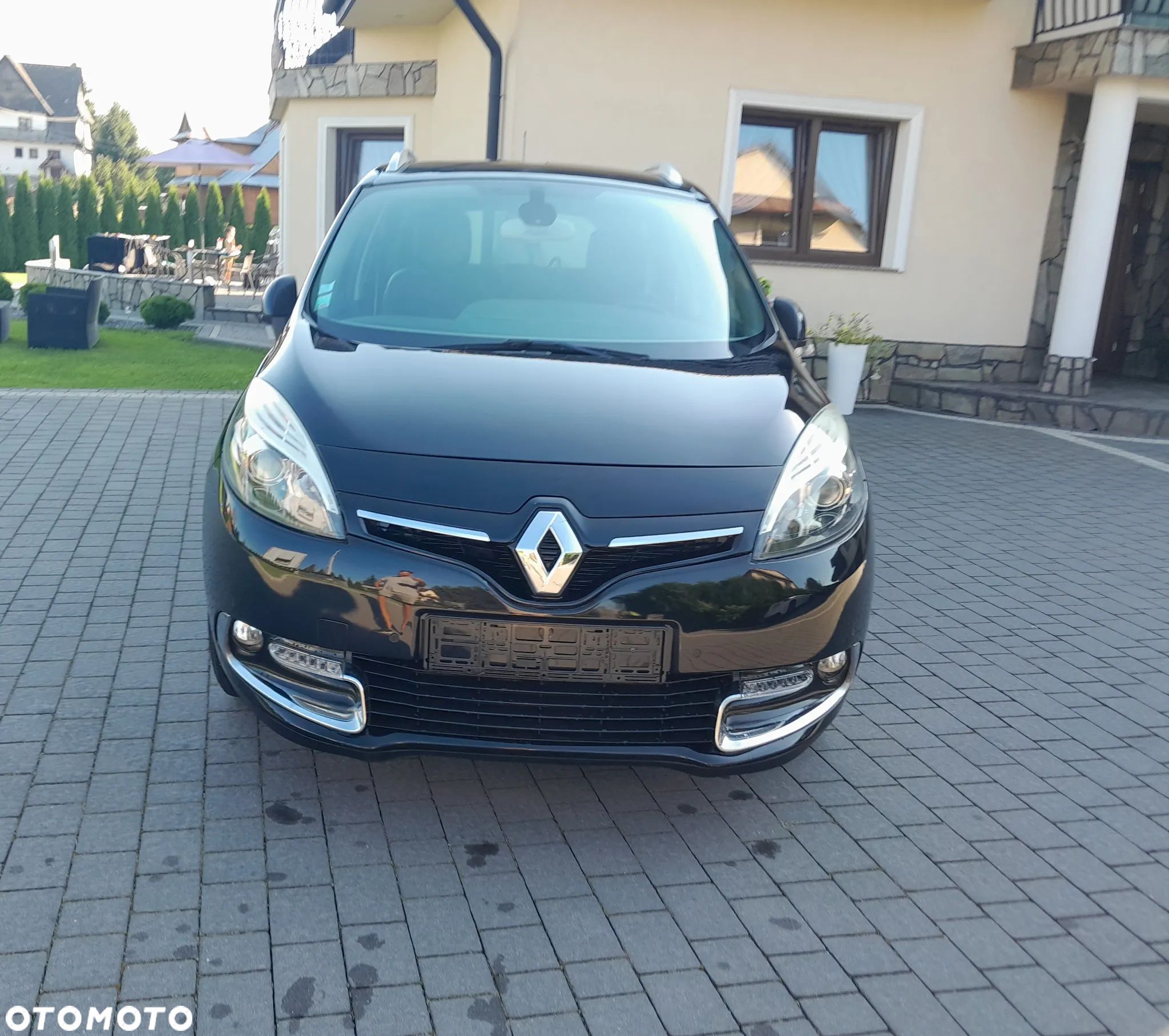 Renault Grand Scenic dCi 110 EDC Bose Edition - 1