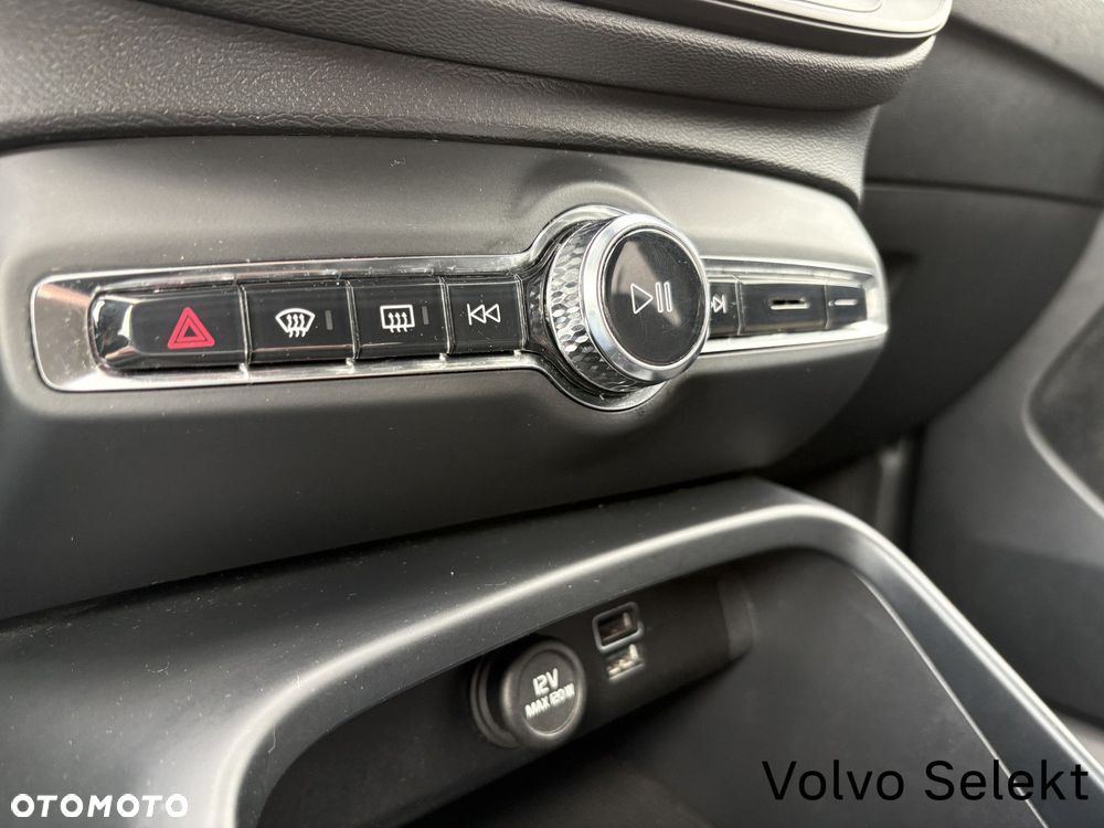 Volvo XC 40 - 12