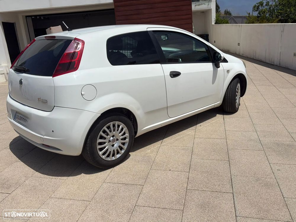 Fiat Punto 70 JTD Multijet Active - 1