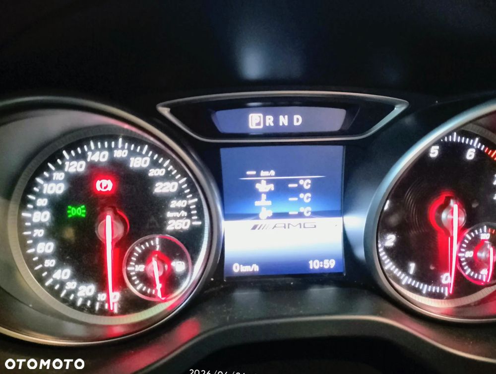 Mercedes-Benz CLA 250 4-Matic 7G-DCT - 13