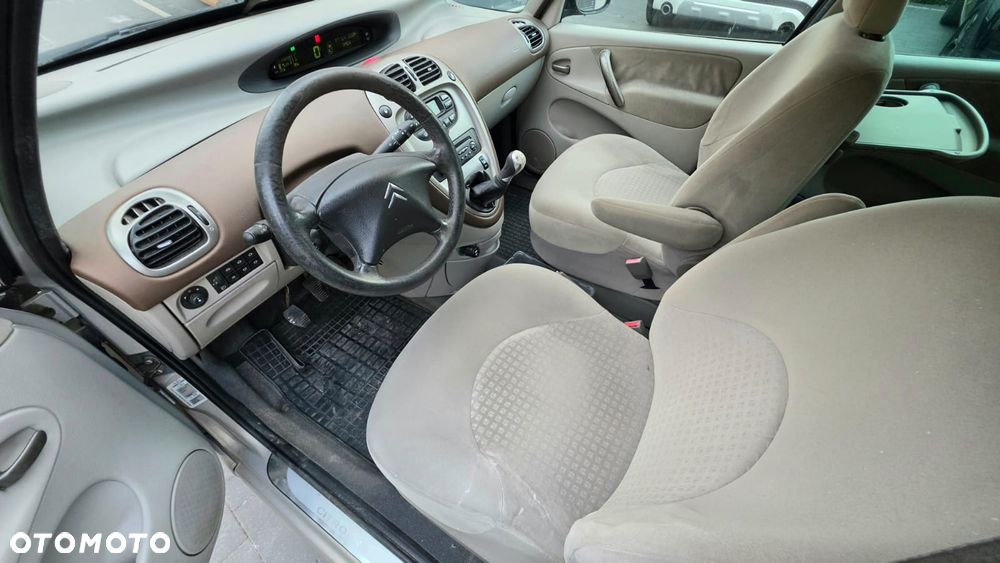Citroën Xsara Picasso 1.6 16V Magic - 21