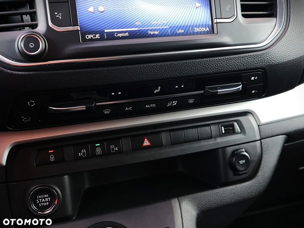 Toyota Proace Verso 2.0 D4-D Medium VIP - 19