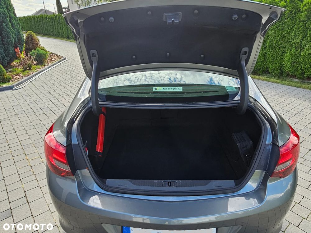 Opel Astra 1.4 T EU6 - 7