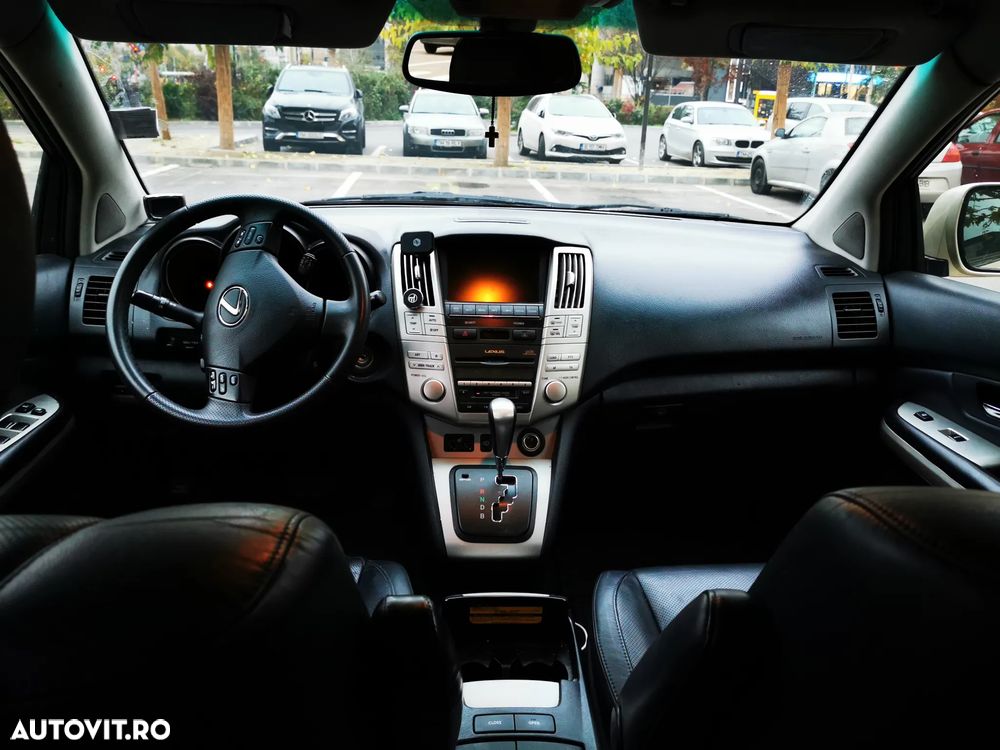 Lexus Seria RX - 5