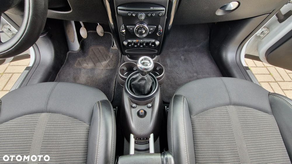 MINI Countryman One D - 17