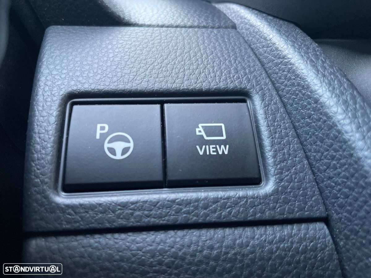 Toyota Prius - 23