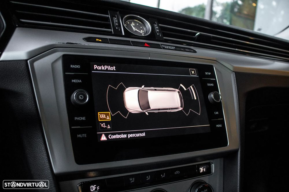 VW Passat Variant 1.6 TDI (BlueMotion ) Comfortline - 42