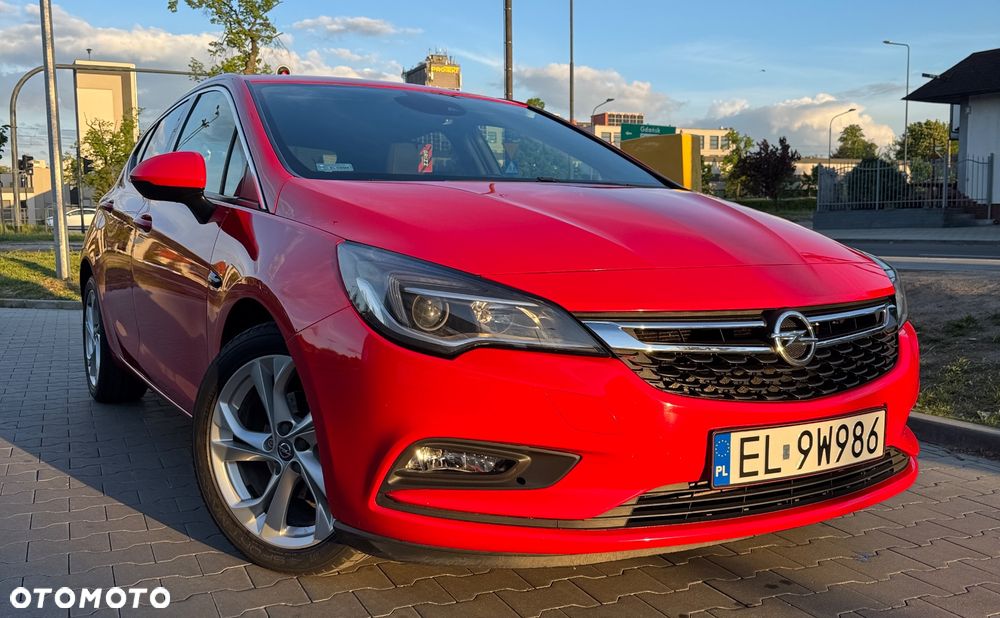 Opel Astra 1.4 T Dynamic S&S - 1