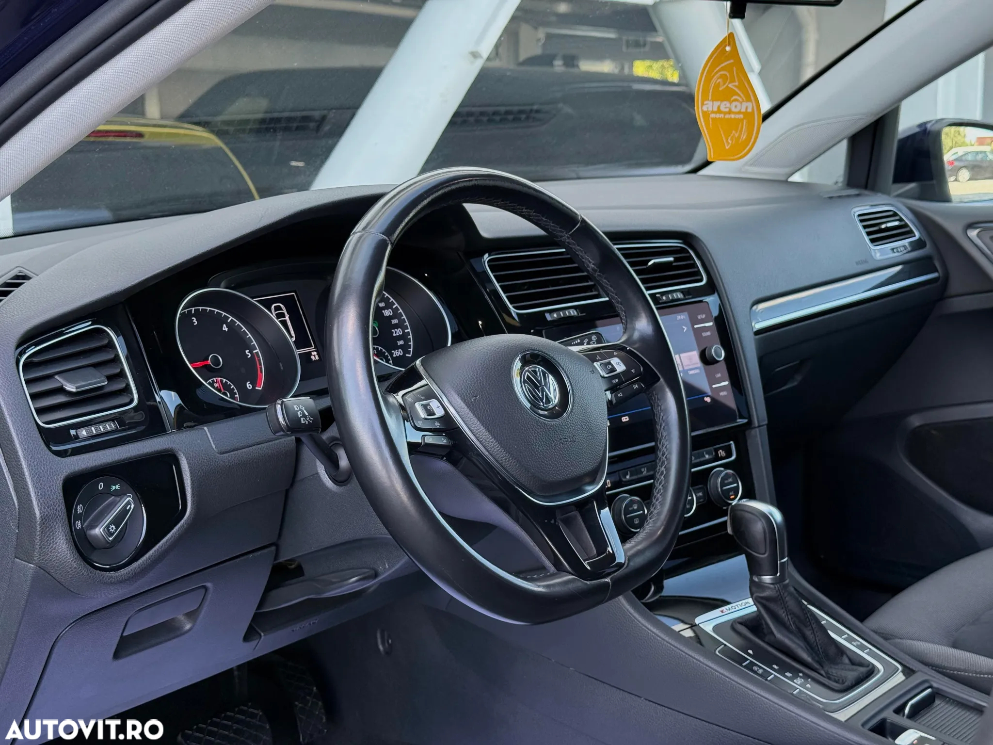Volkswagen Golf 2.0 TDI DSG 4Motion Highline - 15