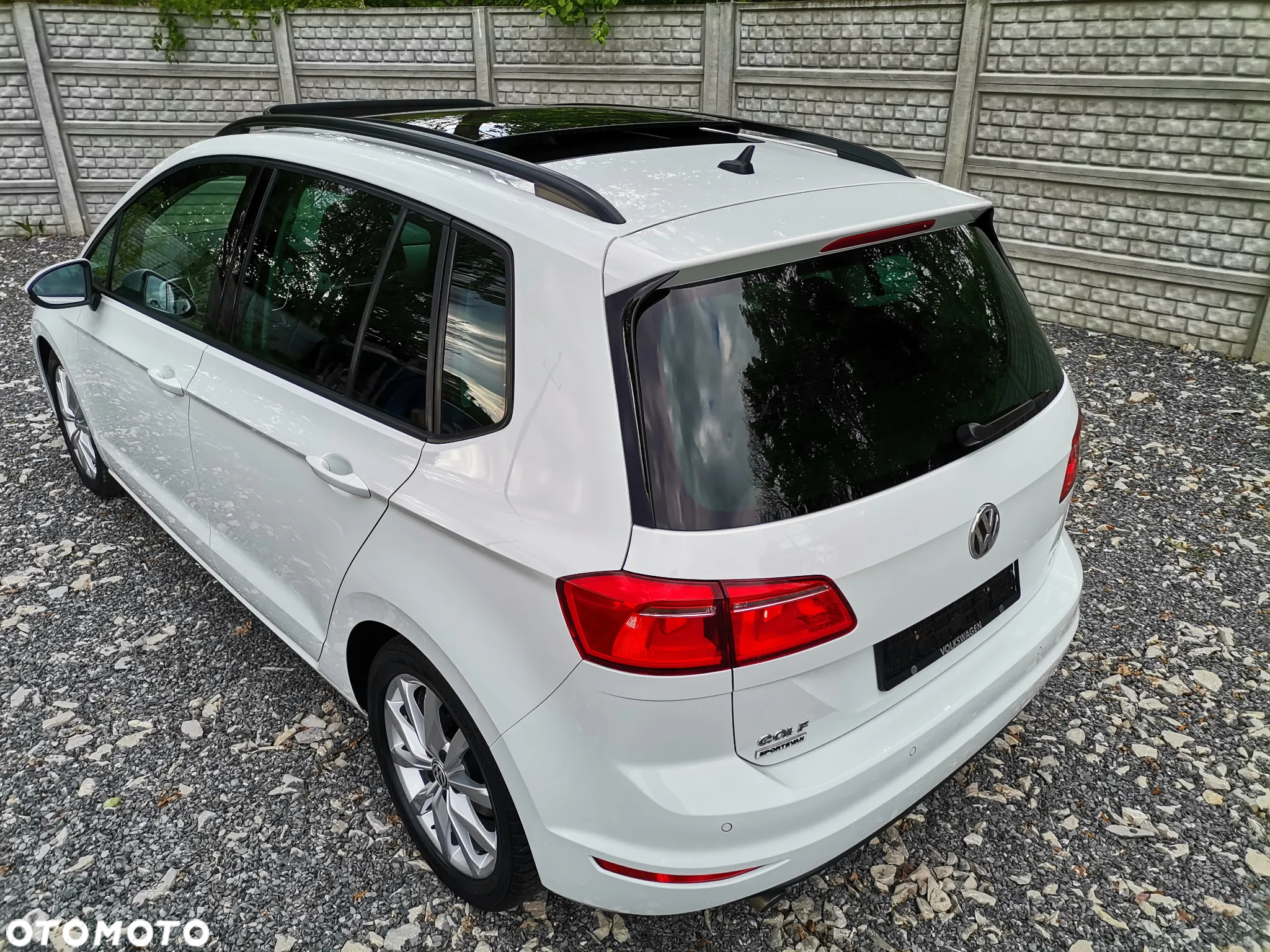 Volkswagen Golf Sportsvan VII SV 1.6 TDI BMT Comfortline - 3