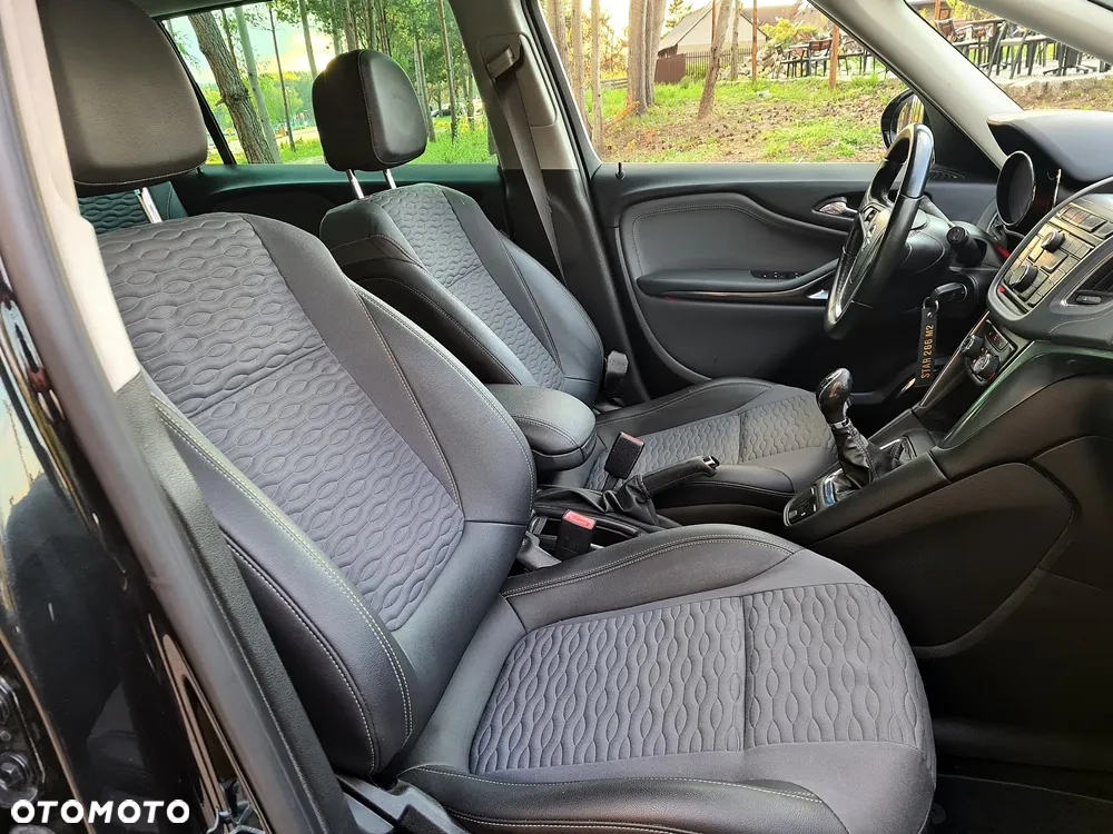 Opel Zafira - 8