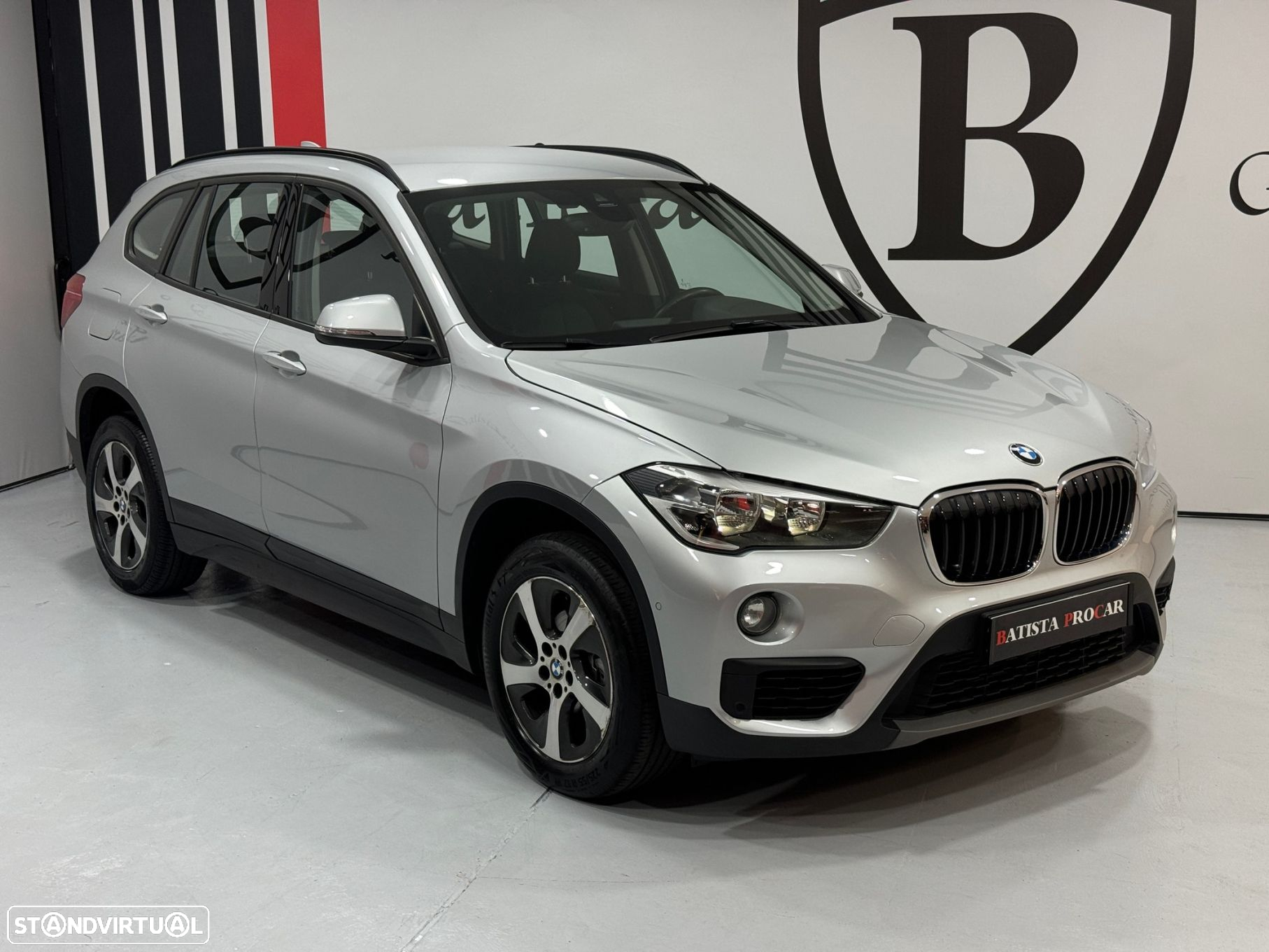 BMW X1 16 d sDrive Advantage - 5