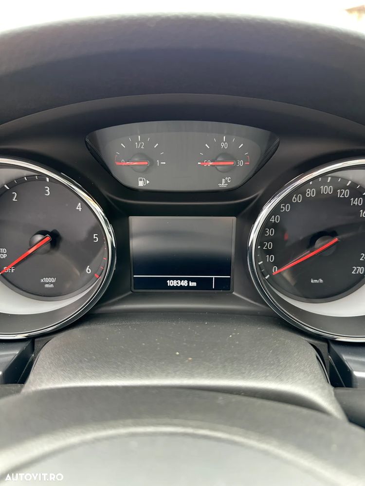 Opel Astra 1.5 D Start/Stop Sports Tourer 2020 - 9