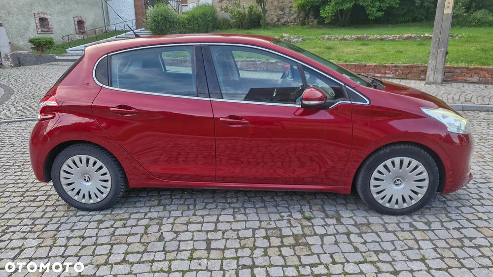 Peugeot 208 120 VTI Intuitive - 7