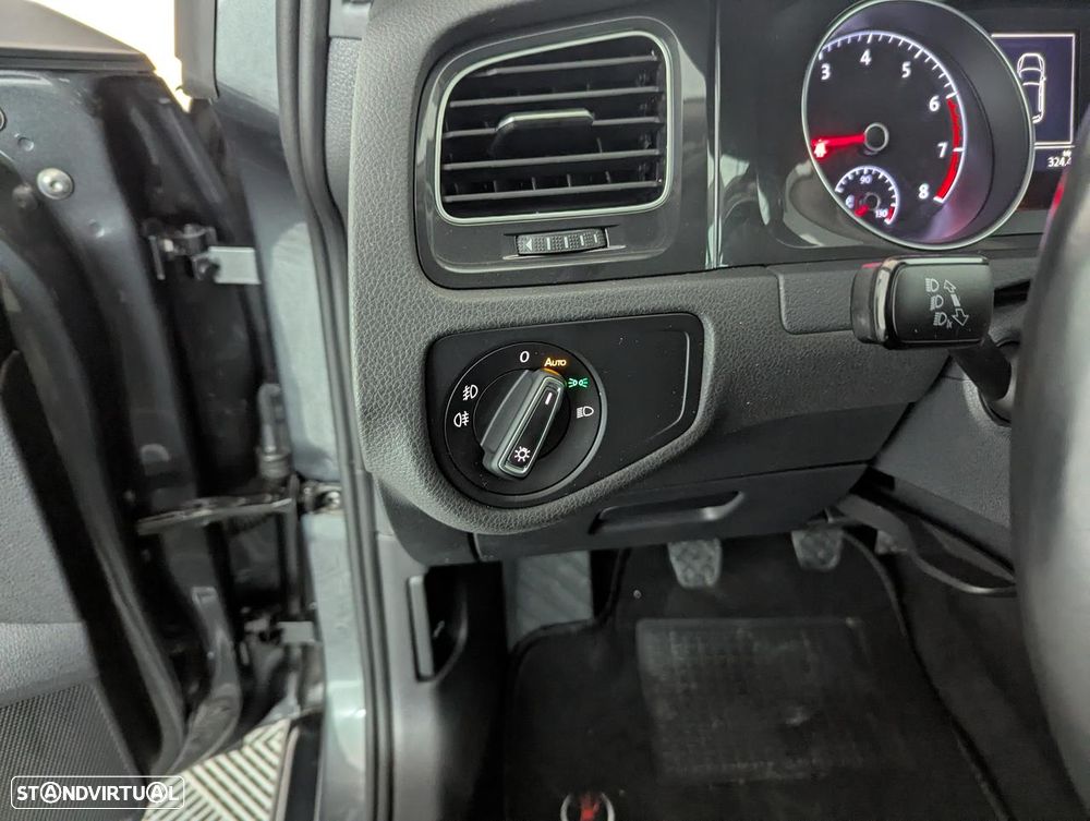 VW Golf 1.5 TSI Confortline - 20