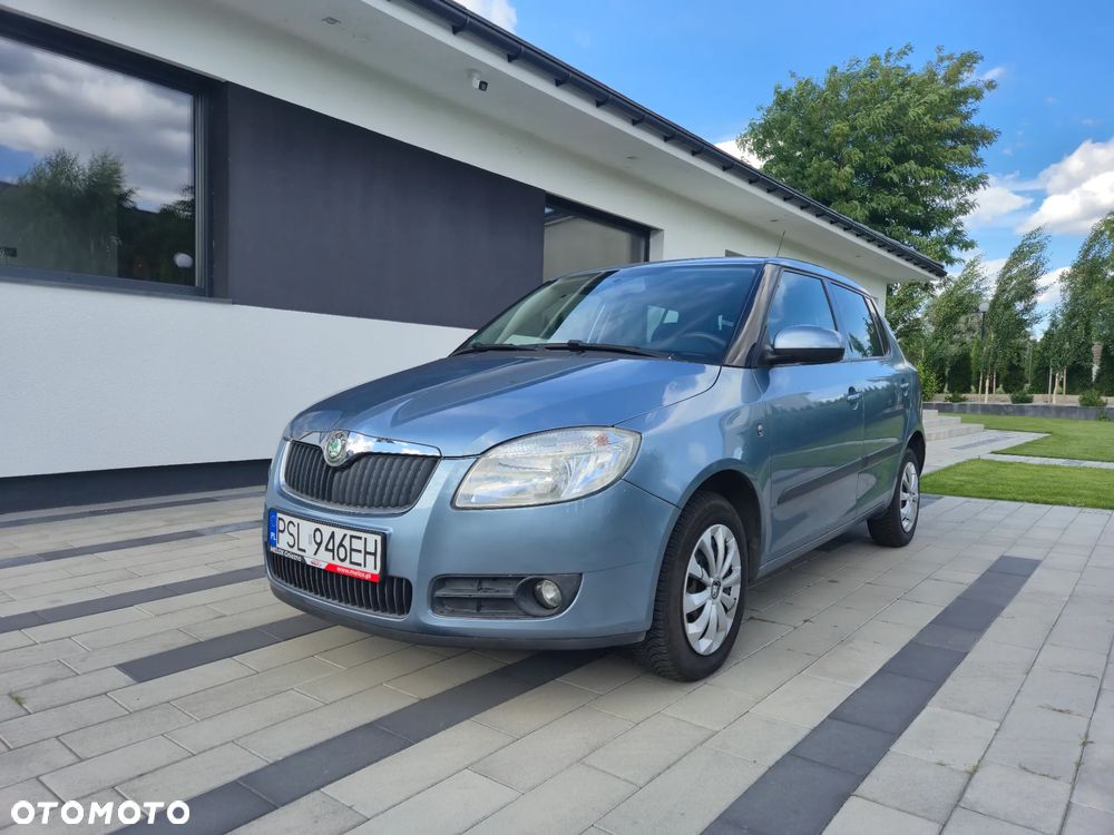 Skoda Fabia 1.2 HTP STYLE EDITION - 10
