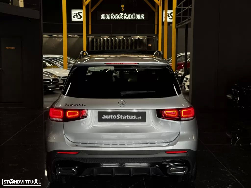 Mercedes-Benz GLB 200 d AMG Line - 18