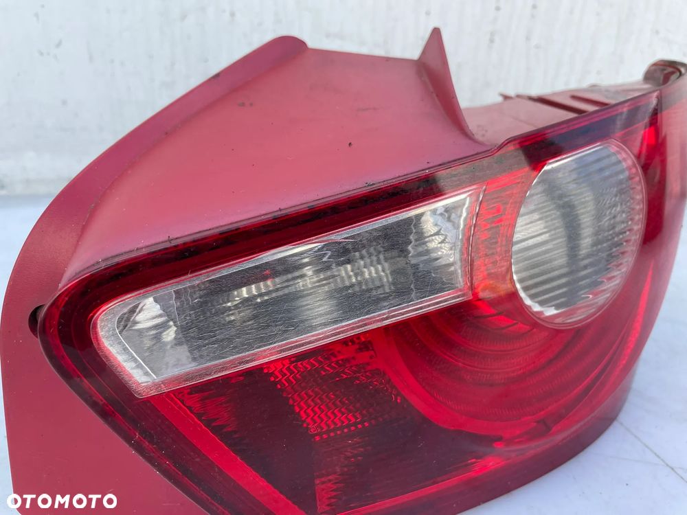 LAMPA PRAWY TYŁ SEAT IBIZA IV 3D 6J3945096D - 2