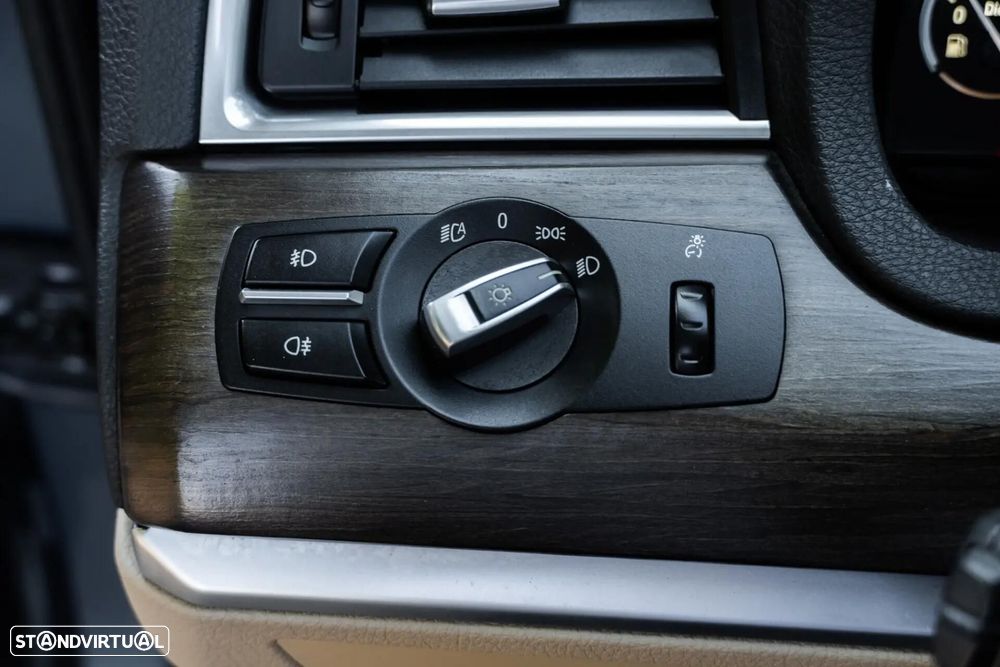 BMW 530 Gran Turismo d - 47